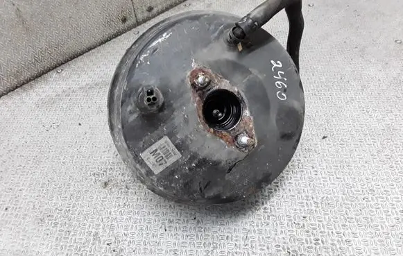 Hyundai Tucson JM Brake booster 585002E450