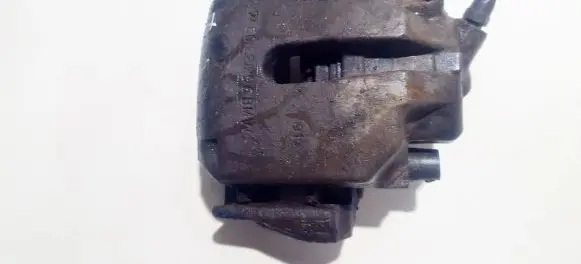BMW 5 E39 Front brake caliper 6022296