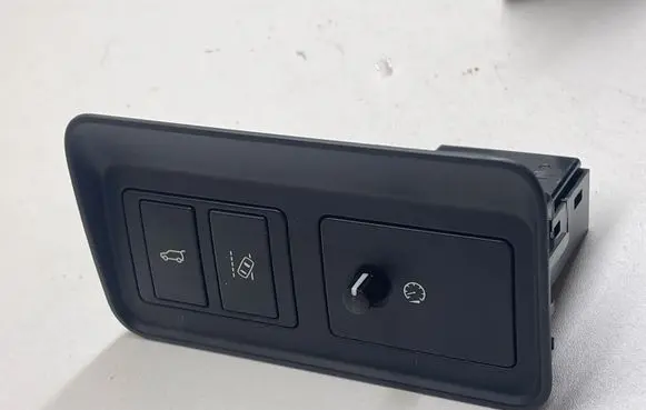 Jaguar E-Pace A set of switches J9C311654AA 17110702 25775437