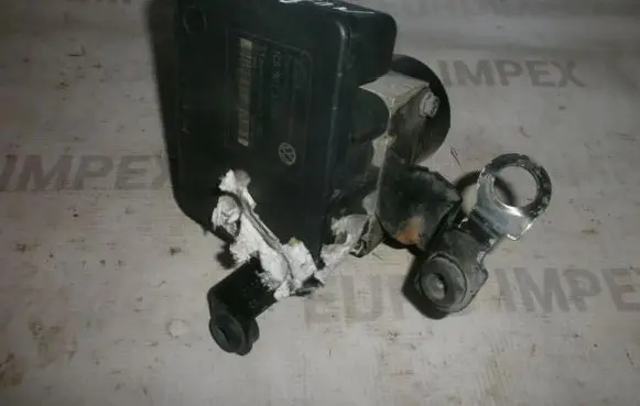 Seat Leon (1M) ABS Pump 1j0614417d 1C0907379K