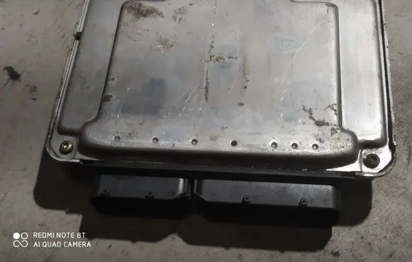 Volkswagen Golf IV Engine control unit/module 038906019CJ 0281010302