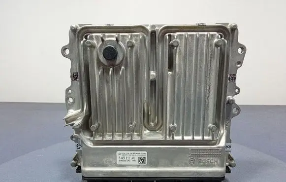 BMW X7 G07 Engine control unit/module ECU 5A23E11
