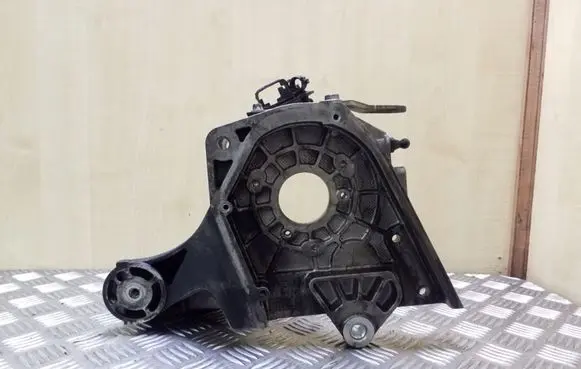 Opel Astra H Fuel pump bracket 55187918