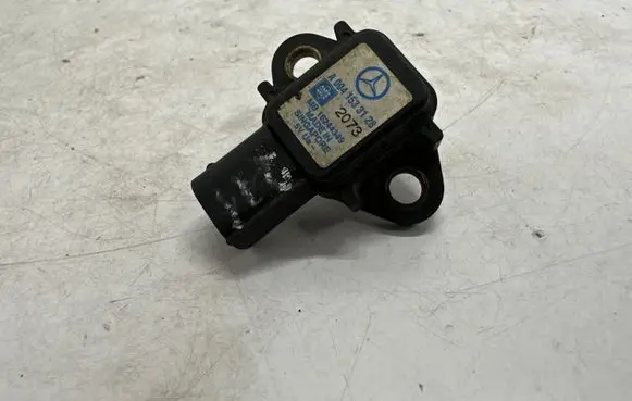 Mercedes-Benz E W211 Air pressure sensor A0041533128