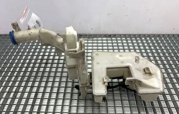 Volkswagen PASSAT B7 Windshield washer fluid reservoir/tank 3AA955453J