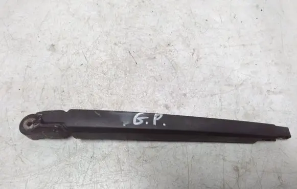 Hyundai Santa Fe Rear wiper blade arm