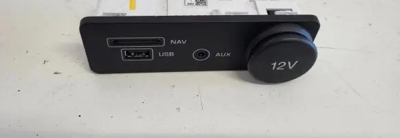 Jaguar XE USB socket connector FK7219C166BC 15112521108X
