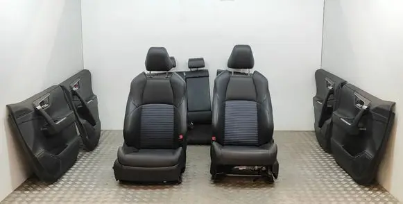 Toyota RAV 4 (XA50) Interior set 67614X1B18 67612X1B33