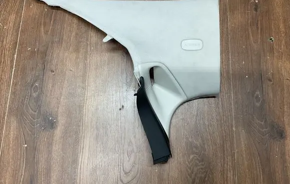 Mercedes-Benz E W213 (C) pillar trim A2136900925