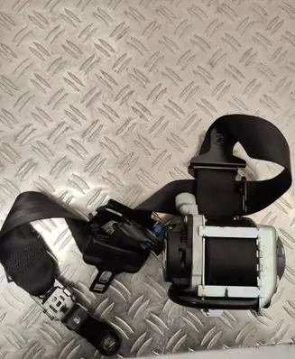 Volvo V60 Front seatbelt 616155700
