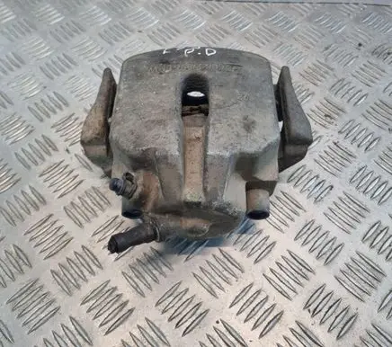 BMW 5 E39 Front brake caliper 6022296