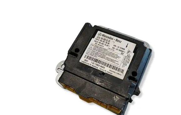 Mercedes-Benz GL X166 Airbag control unit/module A1669000220