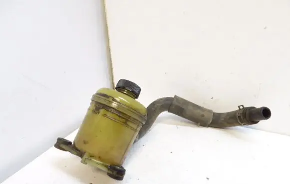 Mazda Xedos 6 Power steering fluid tank/reservoir
