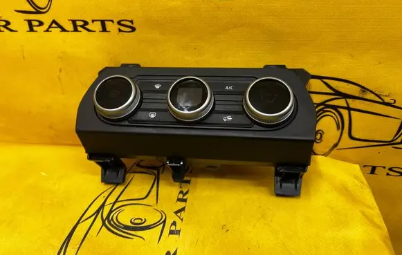Dacia Sandero III Climate control unit 275006270R 275006212R