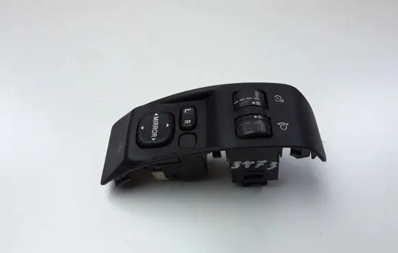 Subaru Forester SH Wing mirror switch 183606