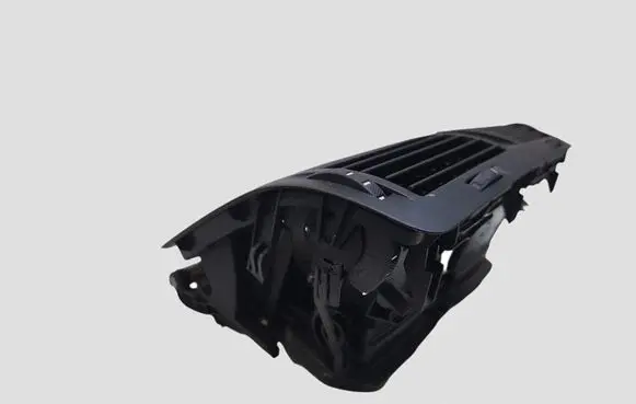 Skoda Octavia Mk2 (1Z) Dash center air vent grill 1Z0820951