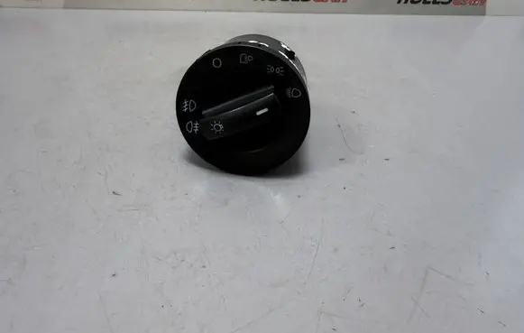 Volkswagen Touareg I Light switch 7L6941431N 0407B 04054941