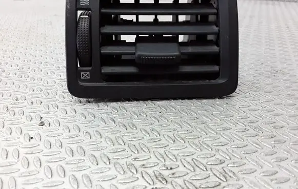 Hyundai Tucson LM Dashboard side air vent grill/cover trim 974802E000