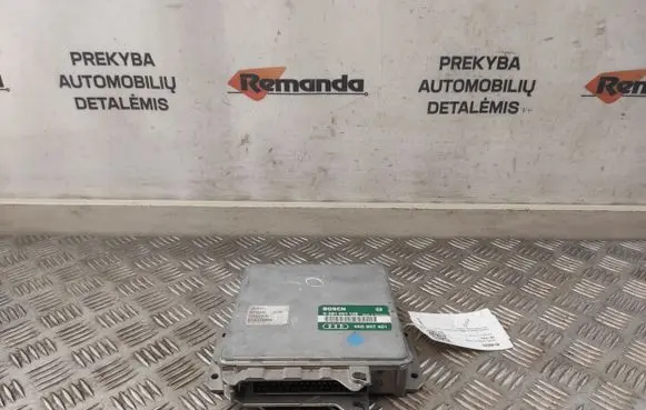 Audi A6 S6 C4 4A Engine control unit/module 0281001128 4A0907401
