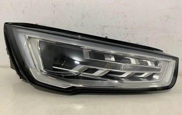 Audi A1 Headlight/headlamp 8XA941006