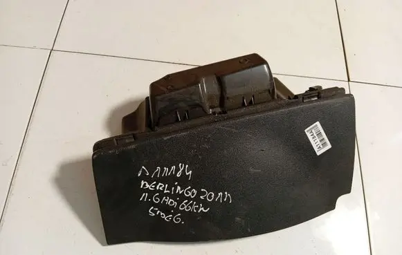 Citroen Berlingo Glove box 723706