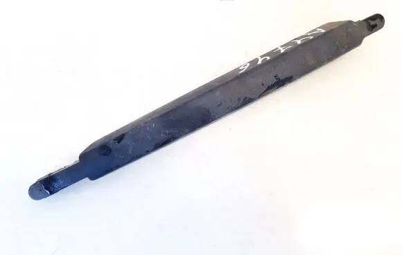 Peugeot 3008 I Rear wiper blade arm