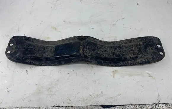 Mitsubishi L200 Muffler mount bracket/holder 0222031