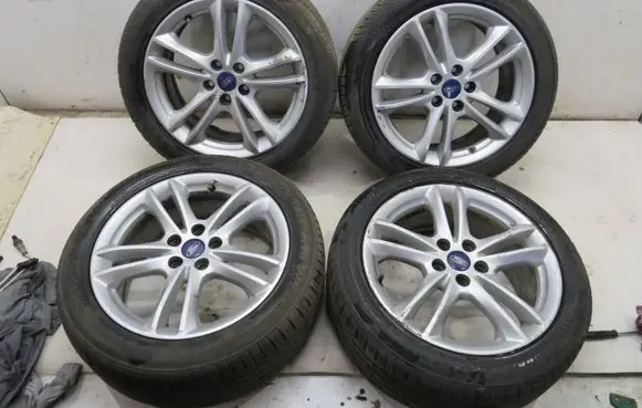 Ford Mondeo MK V R17 alloy rim 