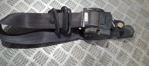 Rear seatbelt