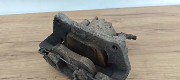 Volvo XC70 Front brake caliper