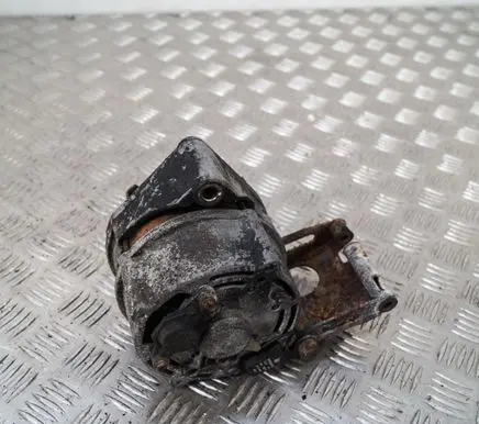 Mercedes-Benz SLC C107 Generator/alternator
