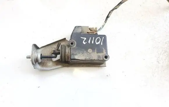 Peugeot 407 Central locking motor 9643826880
