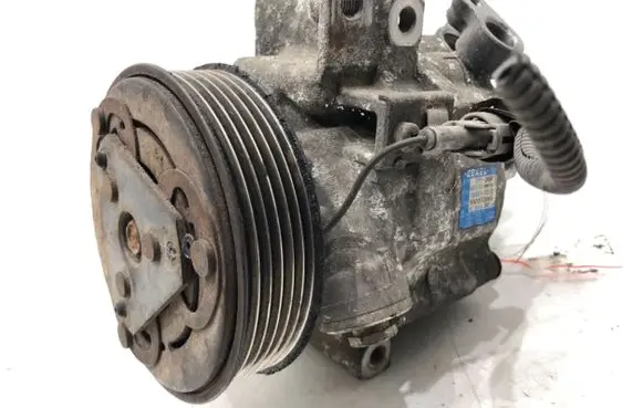 Peugeot 107 Air conditioning (A/C) compressor (pump) 88310-0H010-C
