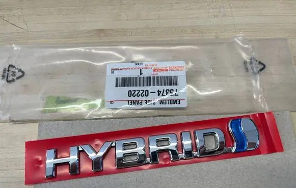 Toyota Prius (XW30) Fender model badge letters 7537402220 7544505130