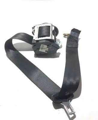 Middle seatbelt (rear)