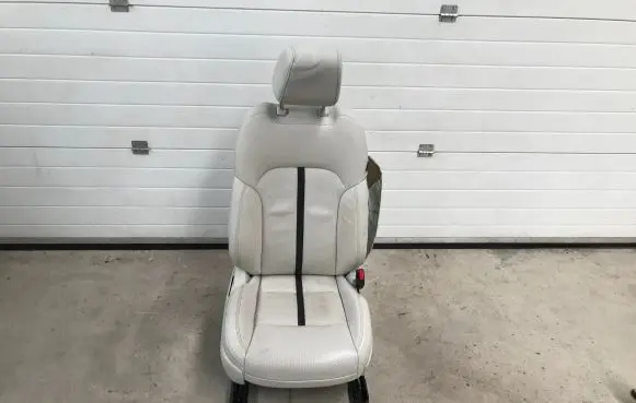 Front passenger seat
