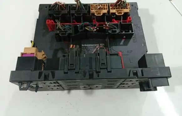 Audi A3 S3 8P Comfort/convenience module 8P0907279A