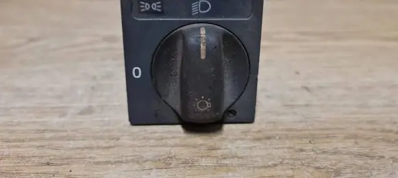 Volvo S70 V70 V70 XC Light switch 8601773