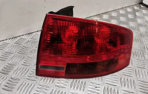 Audi A4 S4 B7 8E 8H Rear/tail lights 965037021520 8E945096