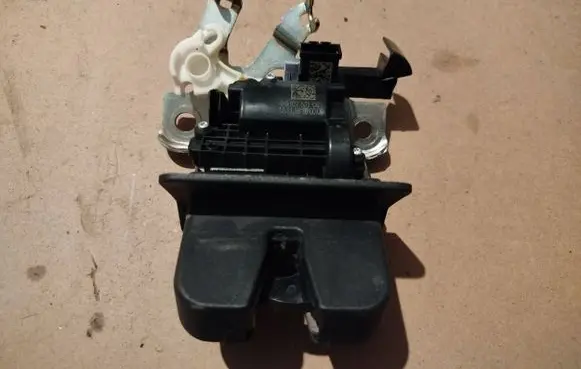 Audi A6 S6 C8 4K Tailgate/trunk/boot lock/catch/latch 4K08275038S 4K0827503 4K5827520