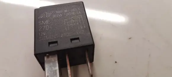 Ford Galaxy Other relay 7M0951253C