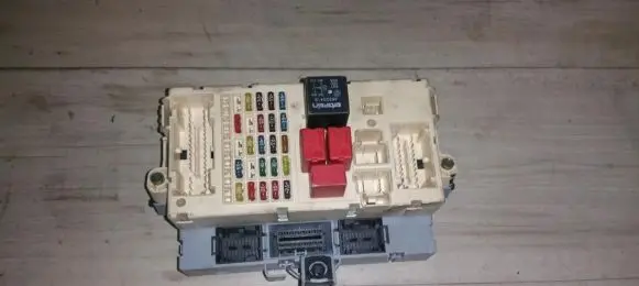 Fiat Stilo Fuse box set 46797600 501208940090