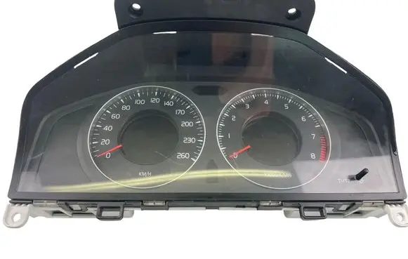 Volvo V70 Speedometer (instrument cluster) 30786622AB