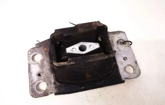 Ford S-MAX Engine mount bracket 7g917m121ba 7g91-7m121-ba