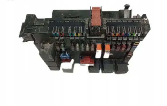 Mercedes-Benz E W212 Fuse module