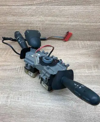 Renault Scenic I Wiper turn signal indicator stalk/switch 7700437250