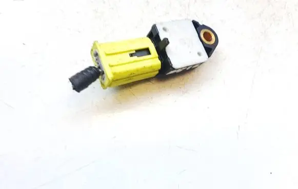 Toyota Auris 150 Airbag deployment crash/impact sensor 8983102080 89831-02080