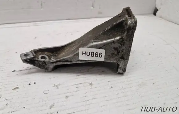 Engine mounting bracket