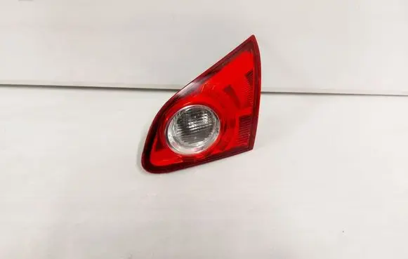 Nissan Qashqai Rear/tail lights 89071064