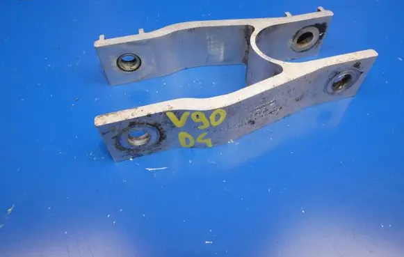 Volvo S90, V90 Engine mount bracket 31339951 BQ8RA1706